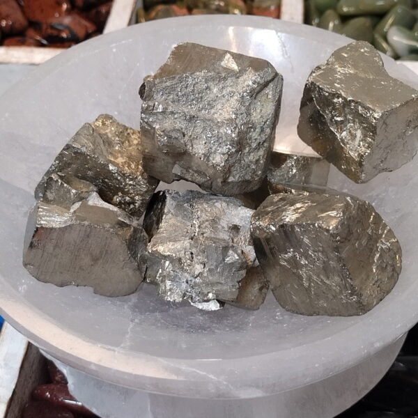 PYRITE FREEFORM 67-89GM RAW FOOLS GOLD