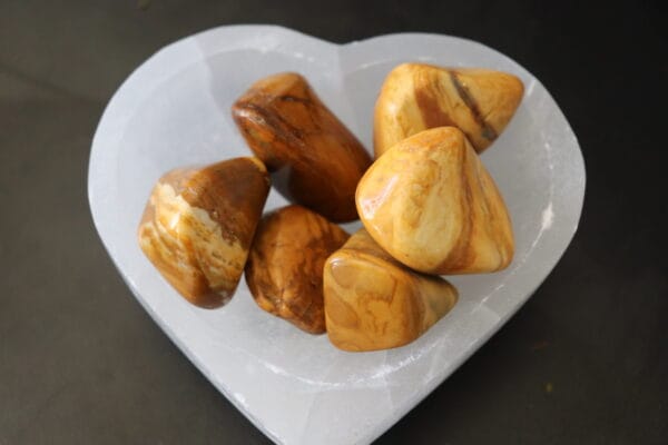 Quartz Crystal Tumble Stone A+ - Jasper Yellow - Medium (20-30mm) - 1